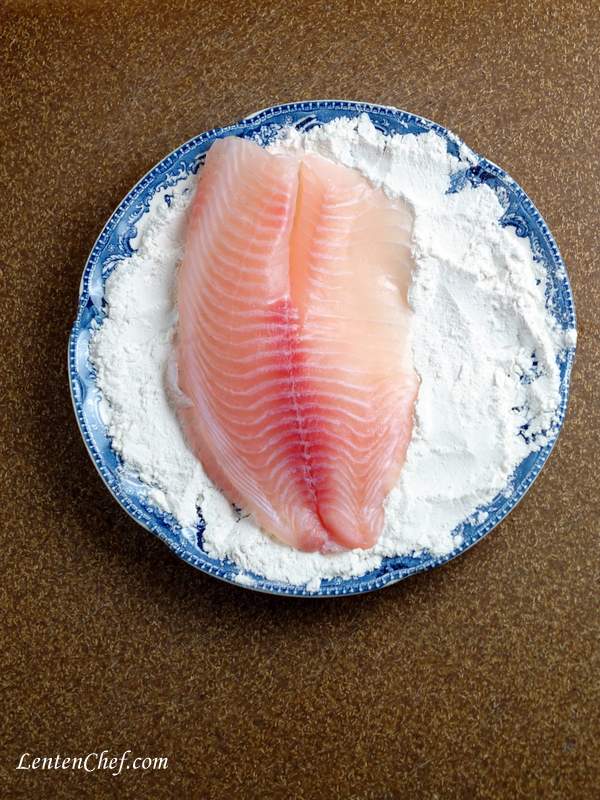 Филе рыбы в кляре на сковороде (с сыром)